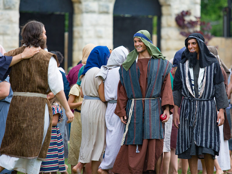 Students performing in Easter Pageant